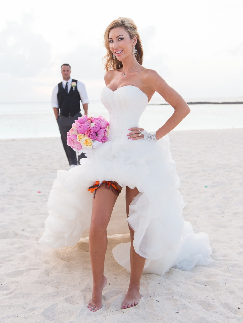 Romantique robe de mariée plage bustier col en cœur courte devant longue dernière